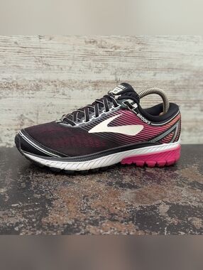 Womens Brooks Ghost 10 Running Shoes Sz 7 Used 1202461B067